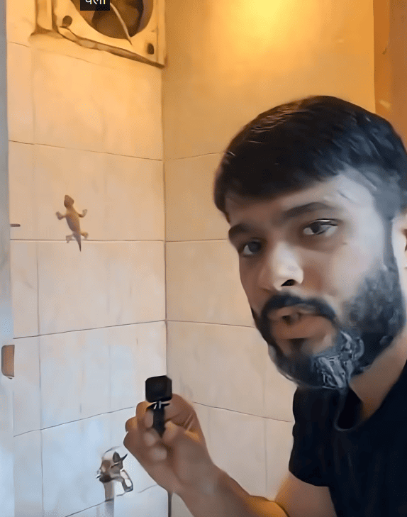 AI Prompt for Viral Chhipkali Ultra Realistic Video
