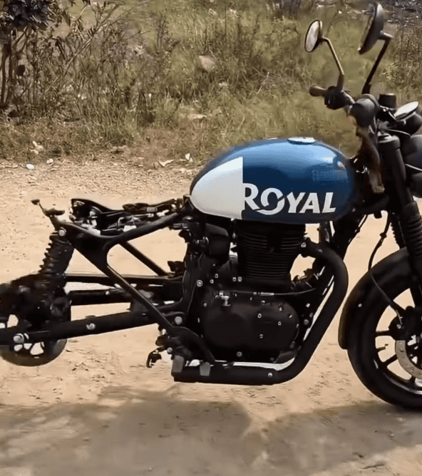 Cinematic Bike Key to Motorcycle Transformation | Ultra-Realistic 4K AI Prompt